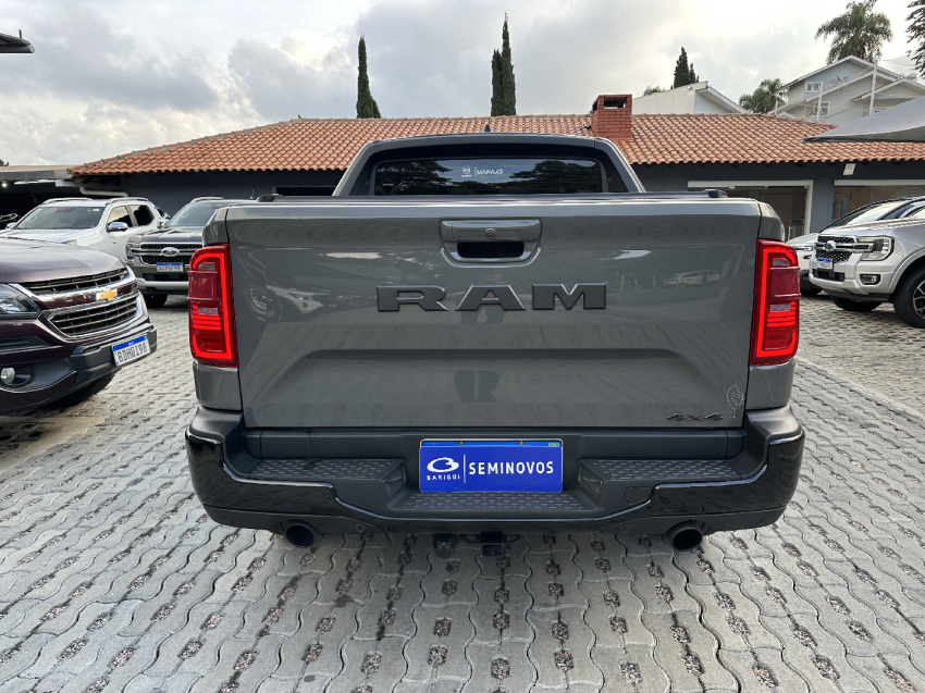 ram rampage 2.0 hurricane 4 turbo gasolina r/t 4x4 automatico 4p 2024