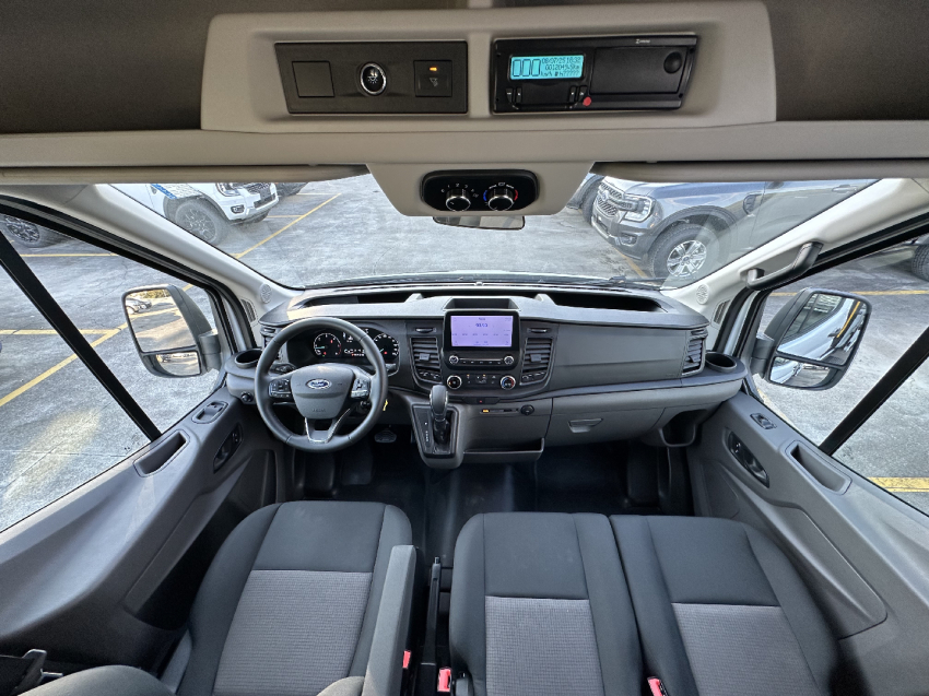 transit 2.0 ecoblue diesel minibus 18+1 460e automatico 2023/2024