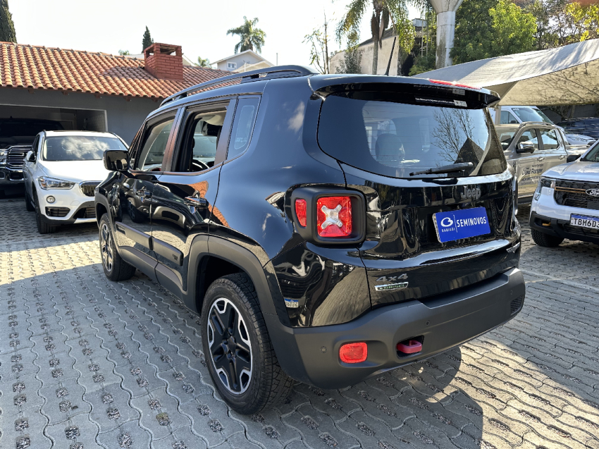 renegade 2.0 16v turbo diesel trailhawk 4p 4x4 2017/2018