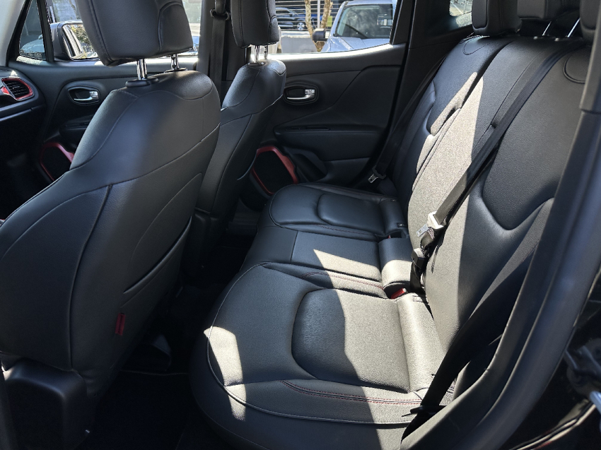 renegade 2.0 16v turbo diesel trailhawk 4p 4x4 2017/2018