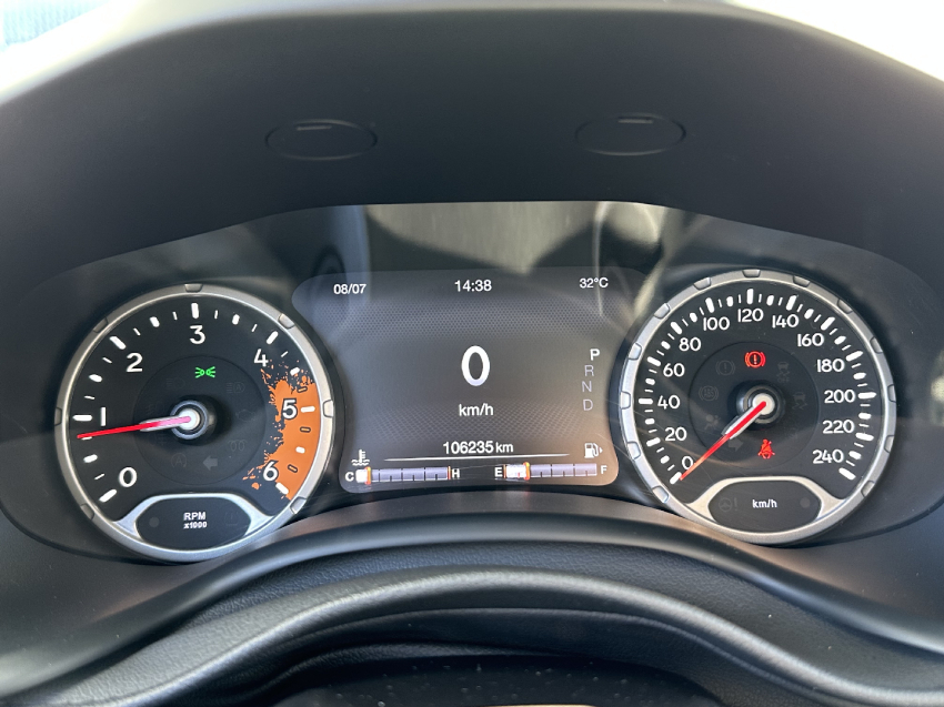 renegade 2.0 16v turbo diesel trailhawk 4p 4x4 2017/2018