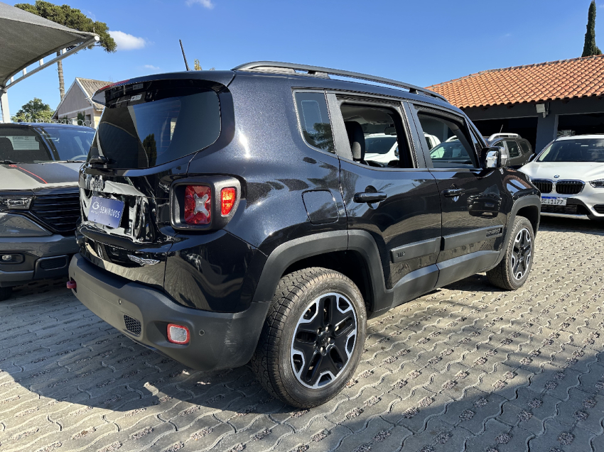 renegade 2.0 16v turbo diesel trailhawk 4p 4x4 2017/2018