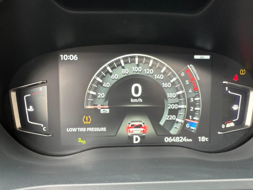 pajero sport legend 4x4 2.4 tb at 2024/2024