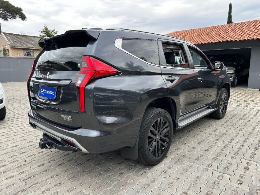 pajero sport legend 4x4 2.4 tb at 2024/2024
