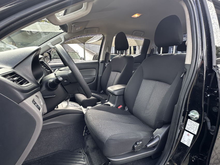 l-200 cd triton outdoor gls 4x4 2.4 tb at 2022/2023