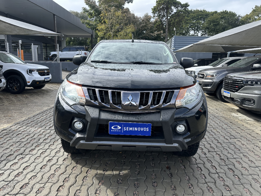 l-200 cd triton outdoor gls 4x4 2.4 tb at 2022/2023