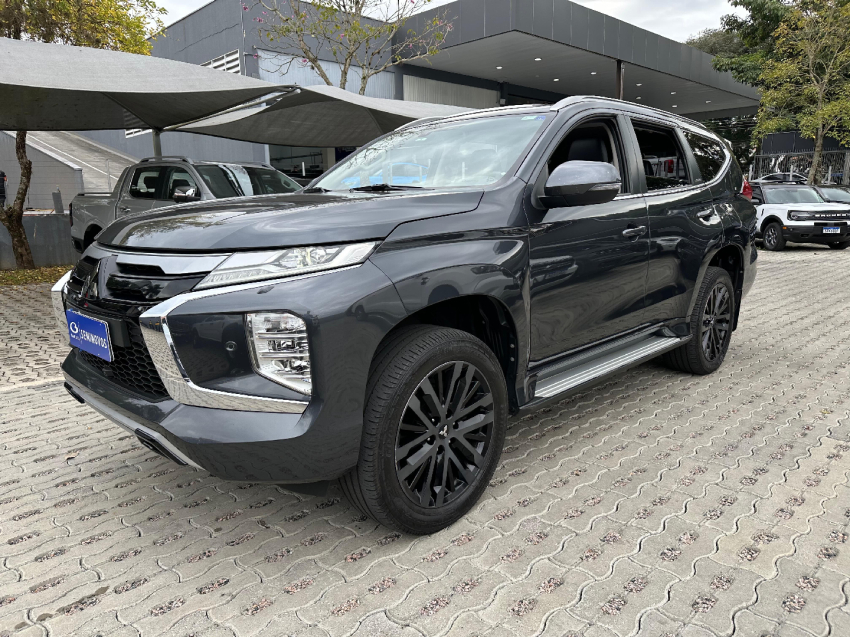 pajero sport legend 4x4 2.4 tb at 2024/2024
