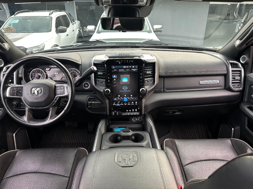 3500 laramie 4x4 6.7 v6 at6 2022/2022