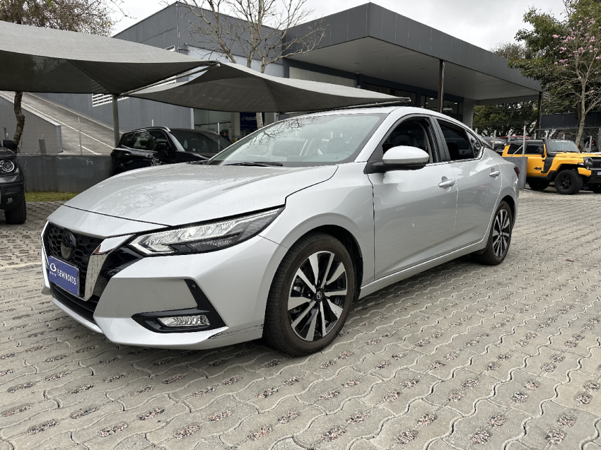 sentra 2.0 exclusive cvt 2023/2024
