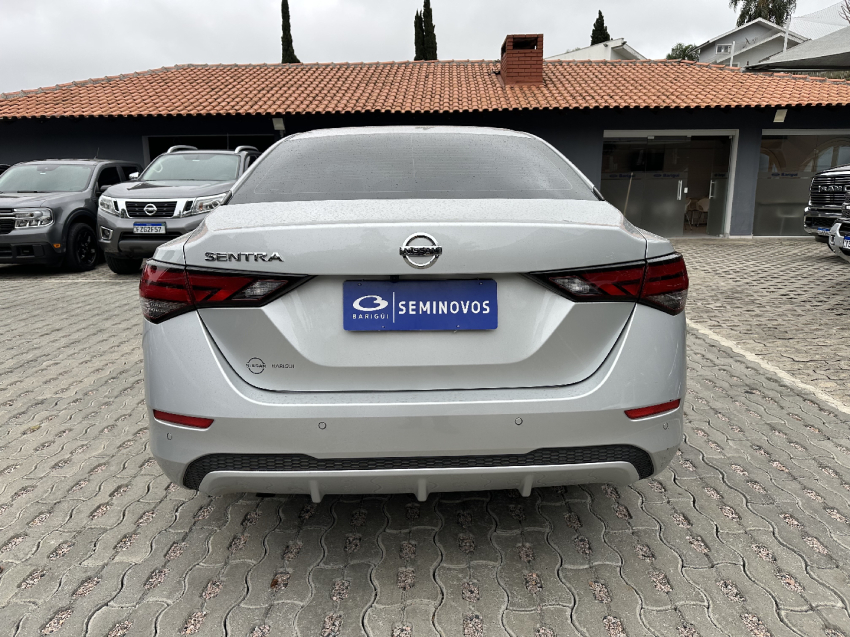 sentra 2.0 exclusive cvt 2023/2024