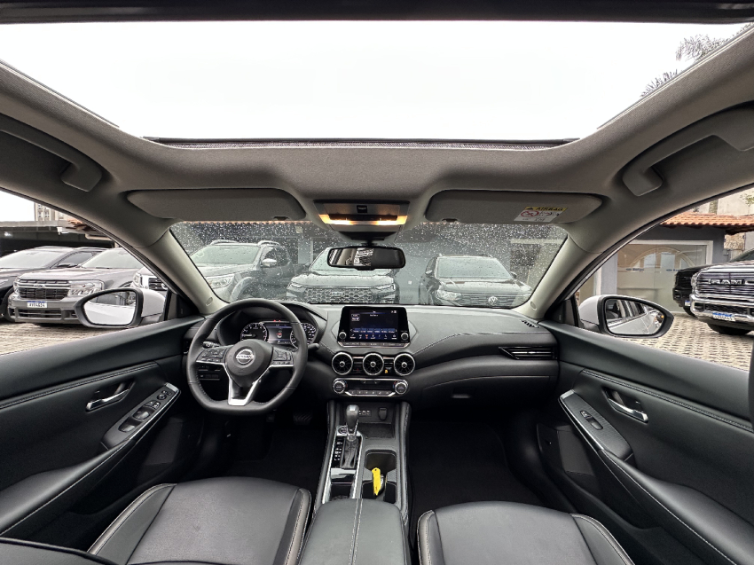 sentra 2.0 exclusive cvt 2023/2024