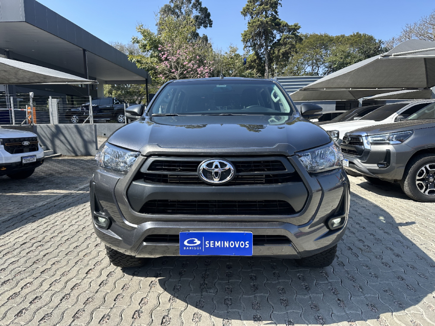 toyota hilux 2.8 d-4d turbo diesel cd sr 4x4 automatico 4p 2024