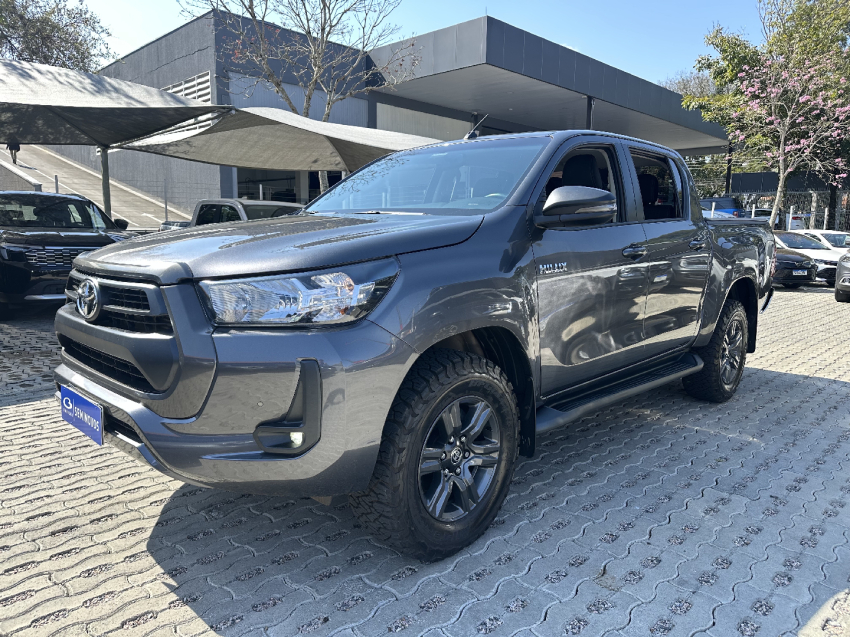 toyota hilux 2.8 d-4d turbo diesel cd sr 4x4 automatico 4p 2024