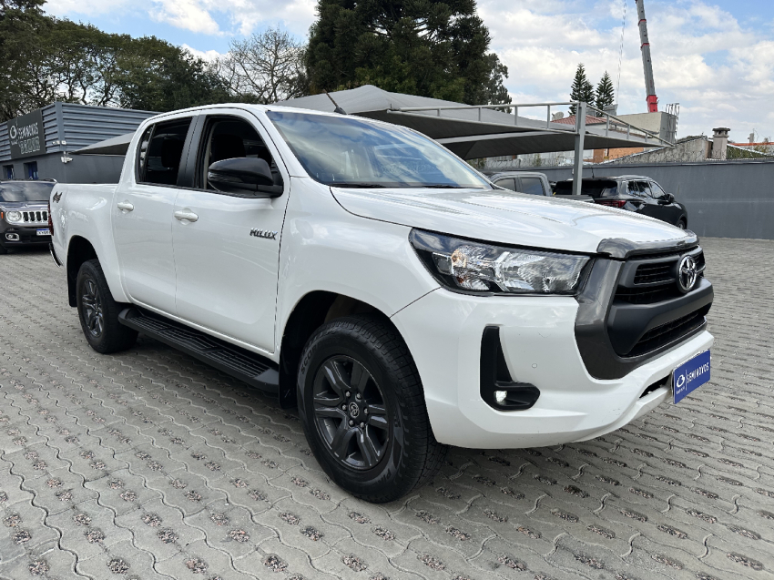 hilux 2.8 d-4d turbo diesel cd sr 4x4 automatica 2023/2024