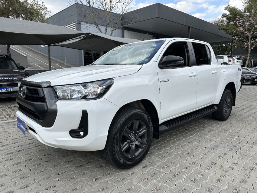 hilux 2.8 d-4d turbo diesel cd sr 4x4 automatica 2023/2024