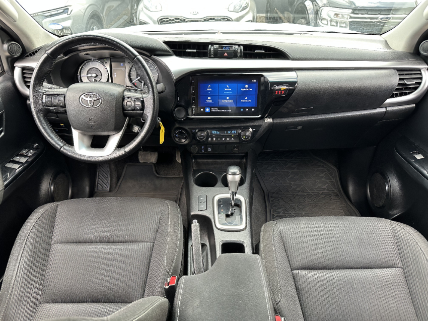 hilux 2.8 d-4d turbo diesel cd sr 4x4 automatica 2023/2024