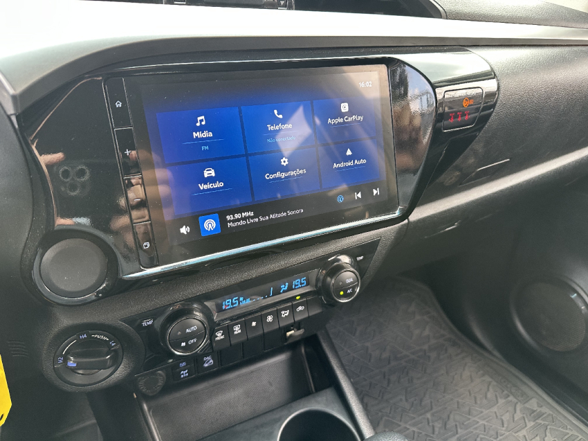hilux 2.8 d-4d turbo diesel cd sr 4x4 automatica 2023/2024