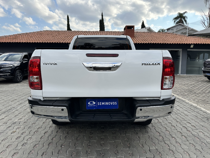 hilux 2.8 d-4d turbo diesel cd sr 4x4 automatica 2023/2024