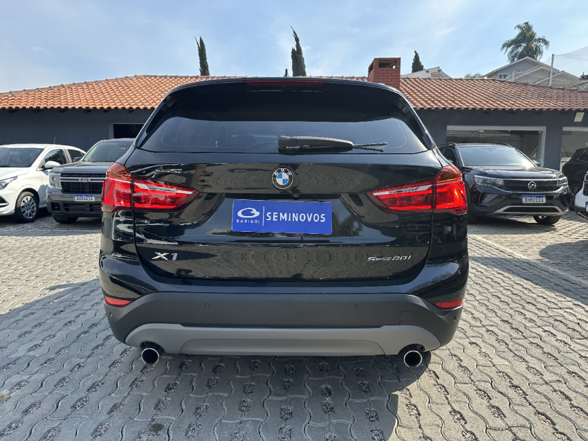 x1 2.0 16v turbo activeflex sdrive20i 4p 2018/20195