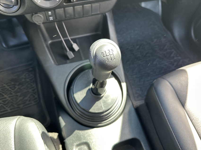 hilux cs 4x4 2.8 tdi diesel mec 2024/2024