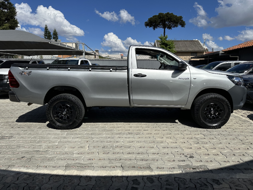 hilux cs 4x4 2.8 tdi diesel mec 2024/2024