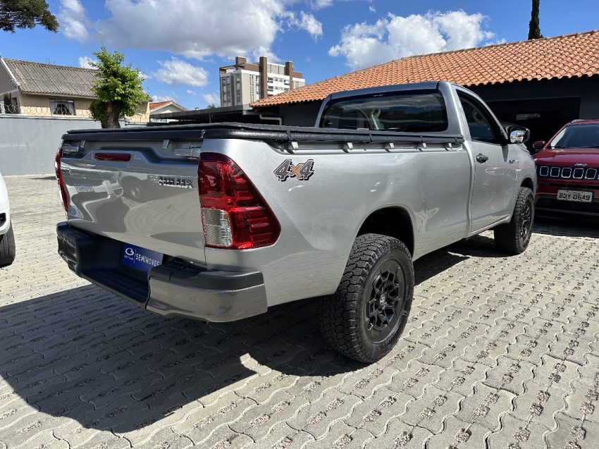 hilux cs 4x4 2.8 tdi diesel mec 2024/2024