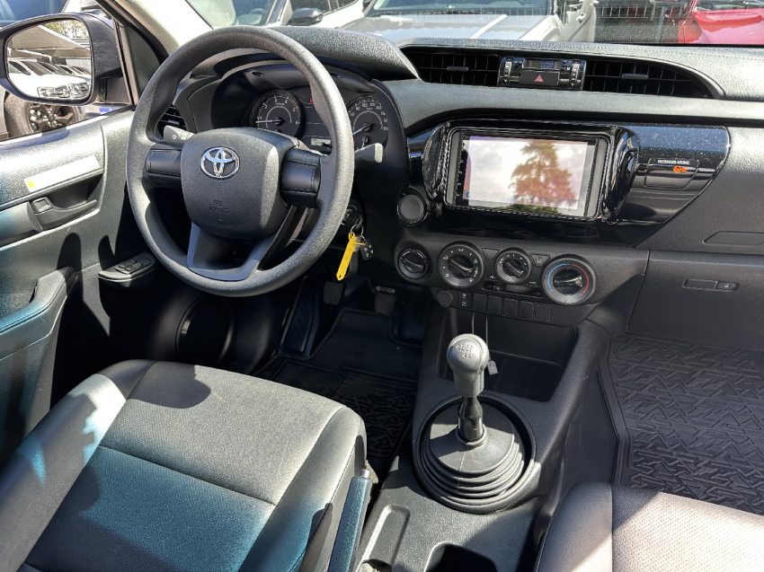 hilux cs 4x4 2.8 tdi diesel mec 2024/2024