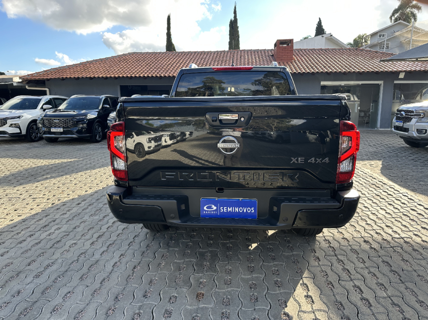 frontier 2.3 16v turbo diesel xe cd 4x4 automatico 2023/2024