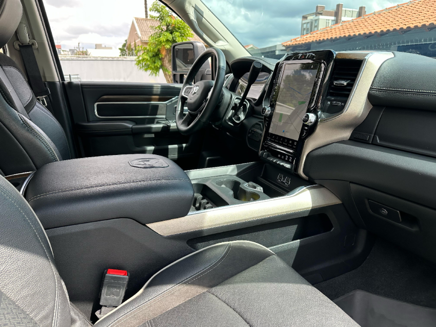 2500 laramie 6.7 tdi cd 4x4 diesel 2023/2023