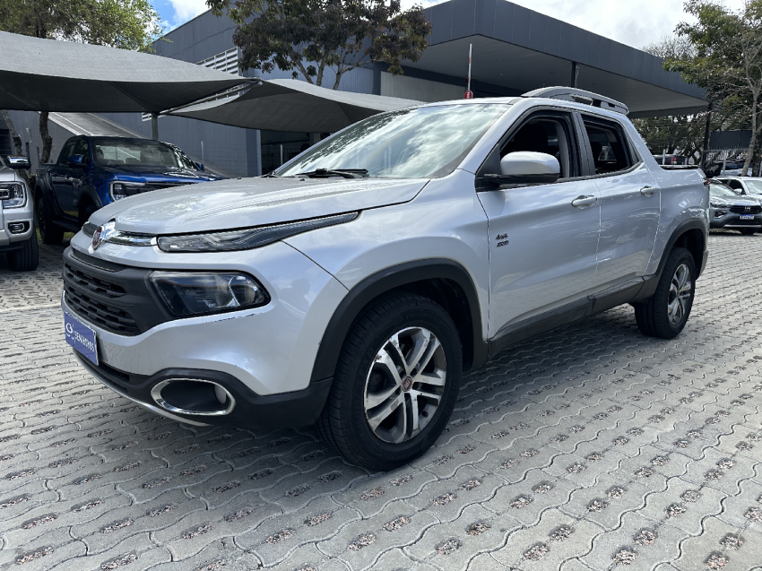 toro freedom4x4 2.0 16v at9 2019/2019