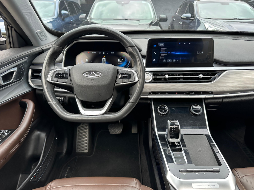 tiggo 8 1.6 tgdi gasolina founders edition dct 2022/2023