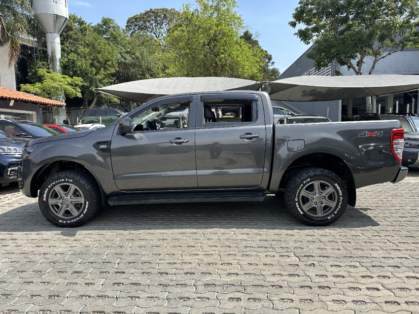 ranger 2.2 xls 4x4 cd 16v diesel 4p automatico 2021/2022