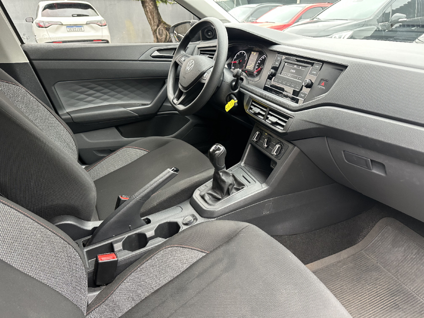 volkswagen polo 1.0 mpi track manual flex 4p 2024