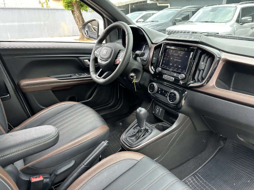 strada 1.0 turbo 200 flex ranch cd cvt 2023/2024