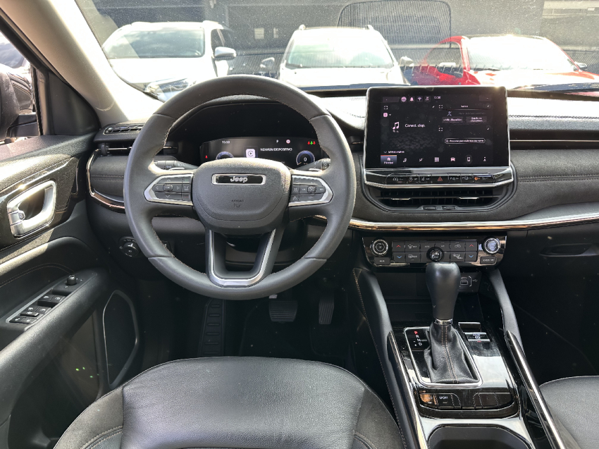 commander 1.3 t270 turbo flex limited at6 2022/2022