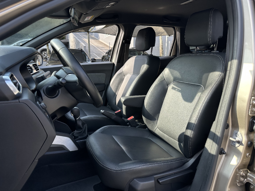 duster 1.6 16v sce flex iconic x-tronic 2022/2023