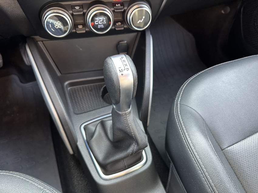 duster 1.6 16v sce flex iconic x-tronic 2022/2023