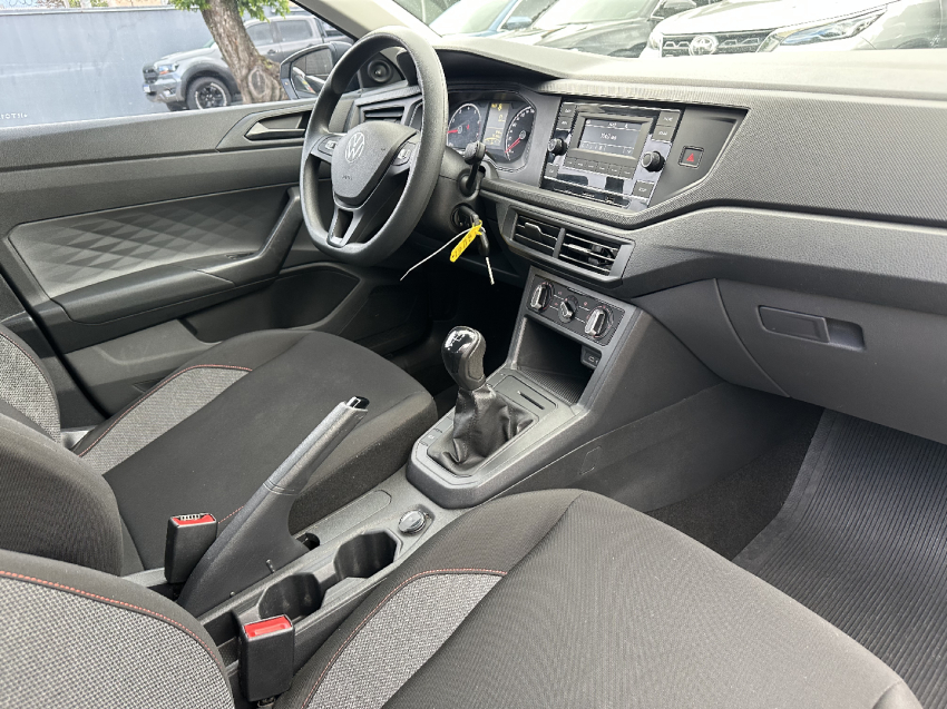 polo 1.0 mpi track manual 2023/2024