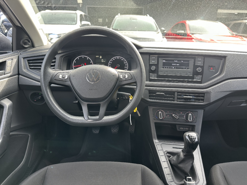 polo 1.0 mpi track manual 2023/2024