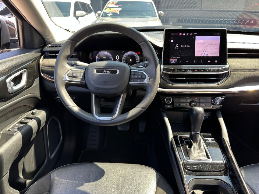 commander 1.3 t270 turbo flex limited at6 2022/2022