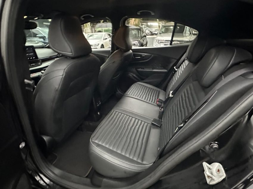 fastback 1.3 turbo 270 flex limited edition at6 2022/20239