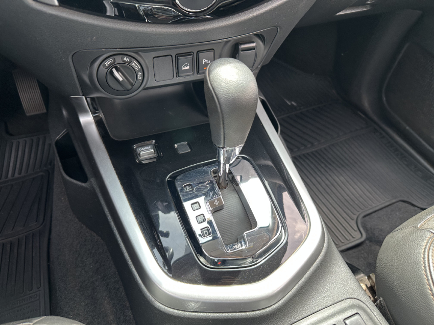 frontier cd xe 4x4 2.3 16v tdi at7 2023/202415