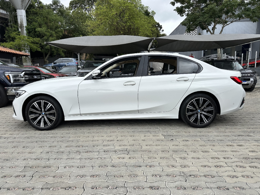 320i 2.0 16v turbo flex gp 2020/20213