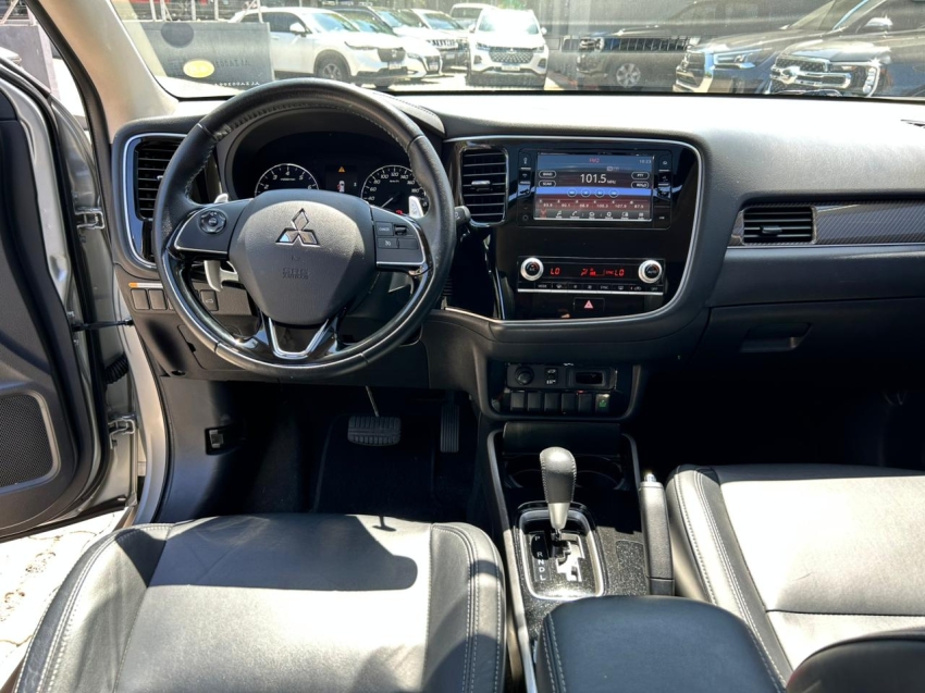 mitsubishi outlander 2.0 gasolina 20209