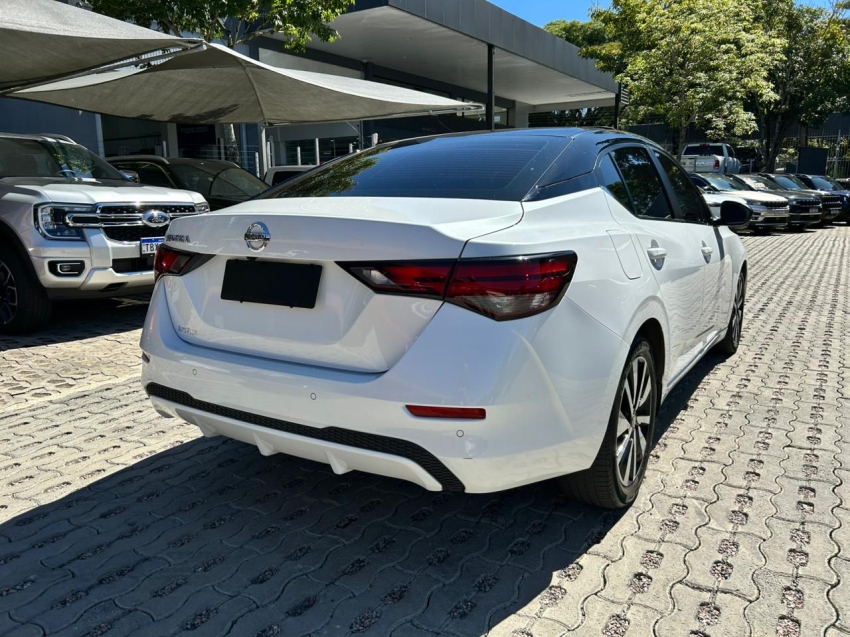 nissan sentra 2.0 gasolina automatico 20236