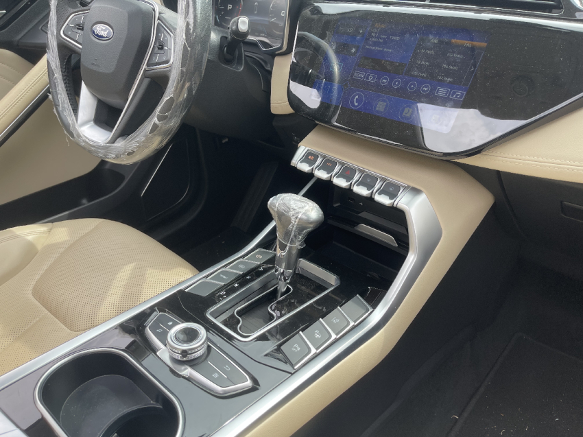 territory titanium 1.5 gtdi dct13