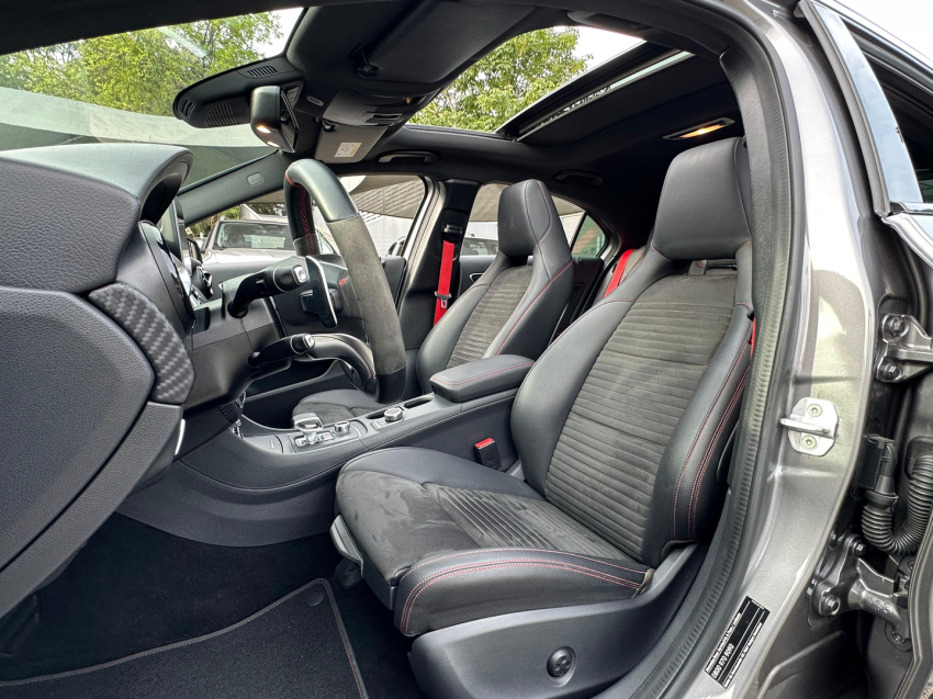 a 45 amg 2.0 16v turbo 4matic 2017/20188