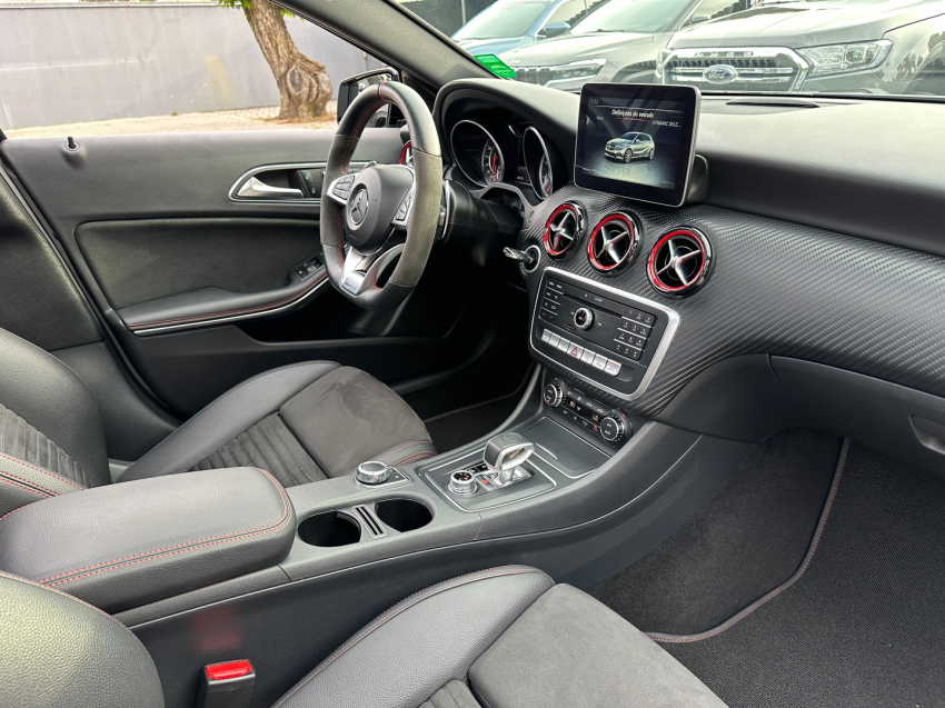 a 45 amg 2.0 16v turbo 4matic 2017/201815