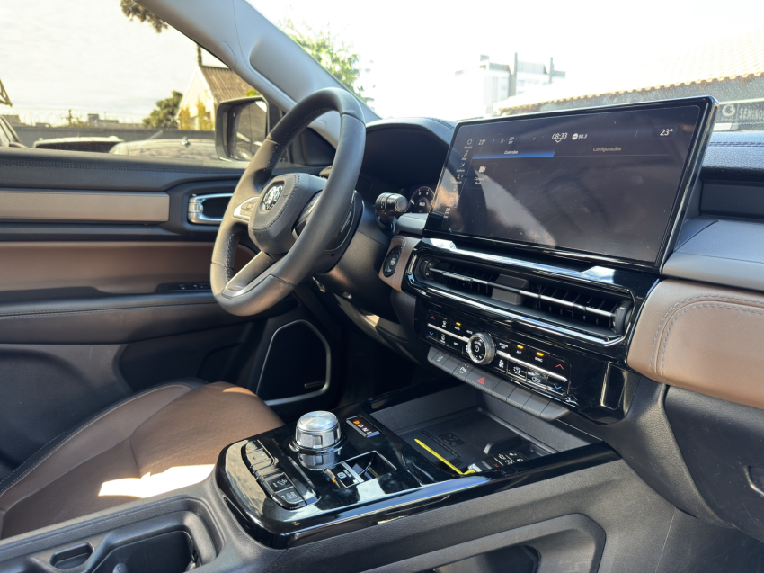 rampage laramie 4x4 (pack elite) 2.0 16v tb at9 2023/202415