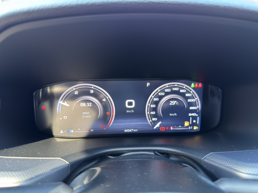 rampage laramie 4x4 (pack elite) 2.0 16v tb at9 2023/202411